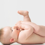 Tahap pertumbuhan dan perkembangan bayi 